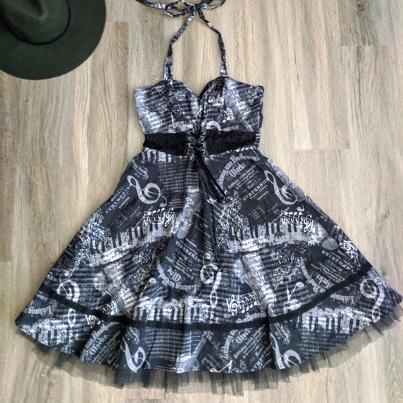 Hot Topic Black & White Music Print Halter Dress M - Picture 2 of 8